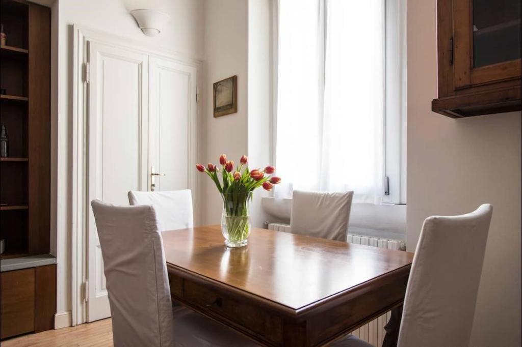 Joivy Classic Flat Near Basilica Di Sant'Ambrogio Lejlighed Milano Eksteriør billede