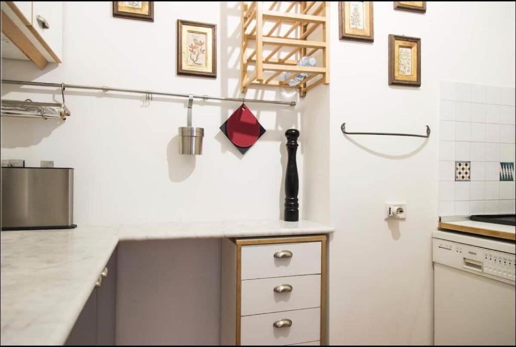 Joivy Classic Flat Near Basilica Di Sant'Ambrogio Lejlighed Milano Eksteriør billede