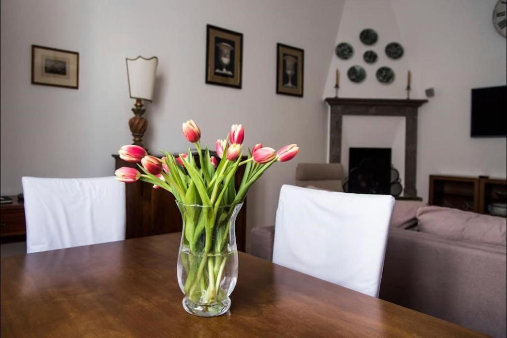 Joivy Classic Flat Near Basilica Di Sant'Ambrogio Lejlighed Milano Eksteriør billede